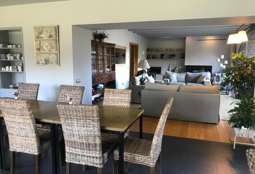 Полулюкс, Et Del Bac