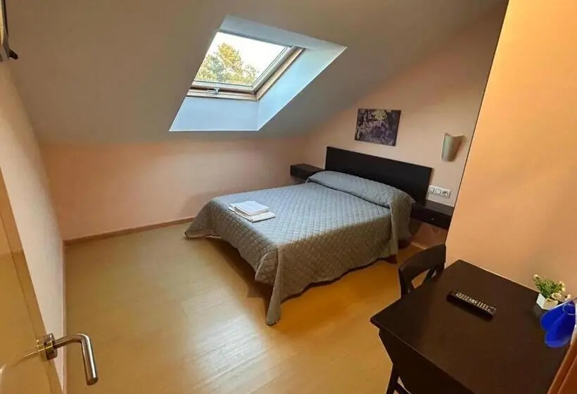 اتاق استاندارد, Hostal Restaurante Vial