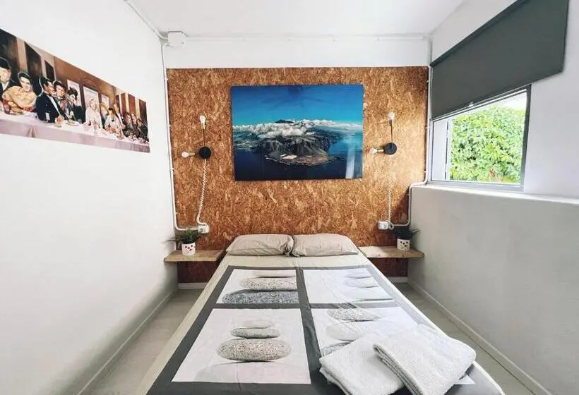 اتاق استاندارد, Tenerife Experience Hostel
