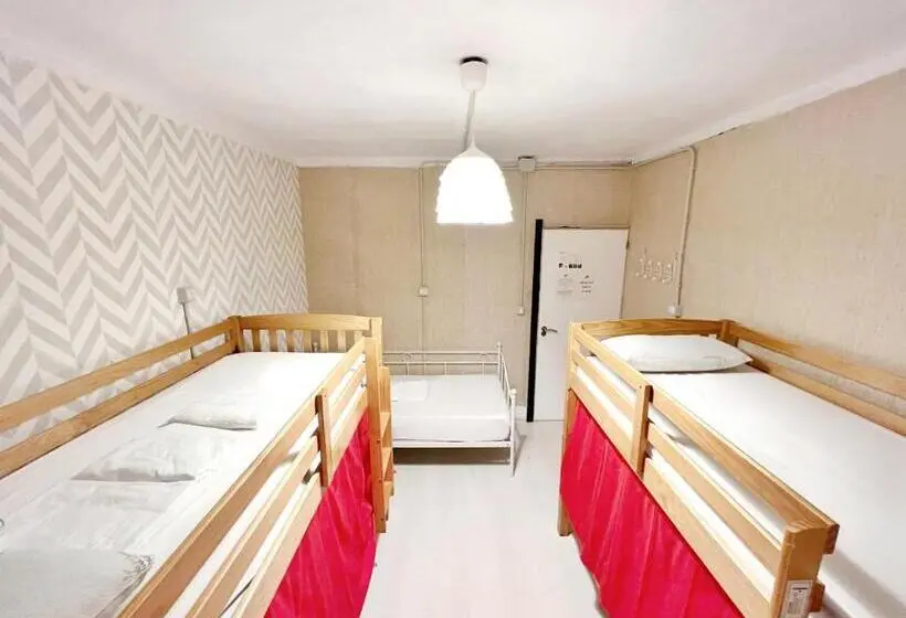 تختخواب در اتاق مشترک, Tenerife Experience Hostel