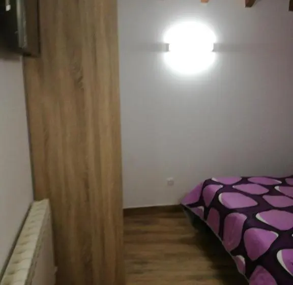 １階のスタンダードルーム, Hostal Casa Tino