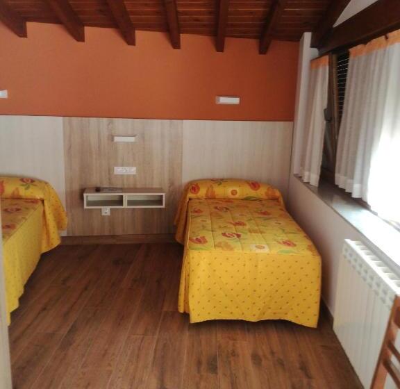 Стандартный Номер Нижний Этаж, Hostal Casa Tino