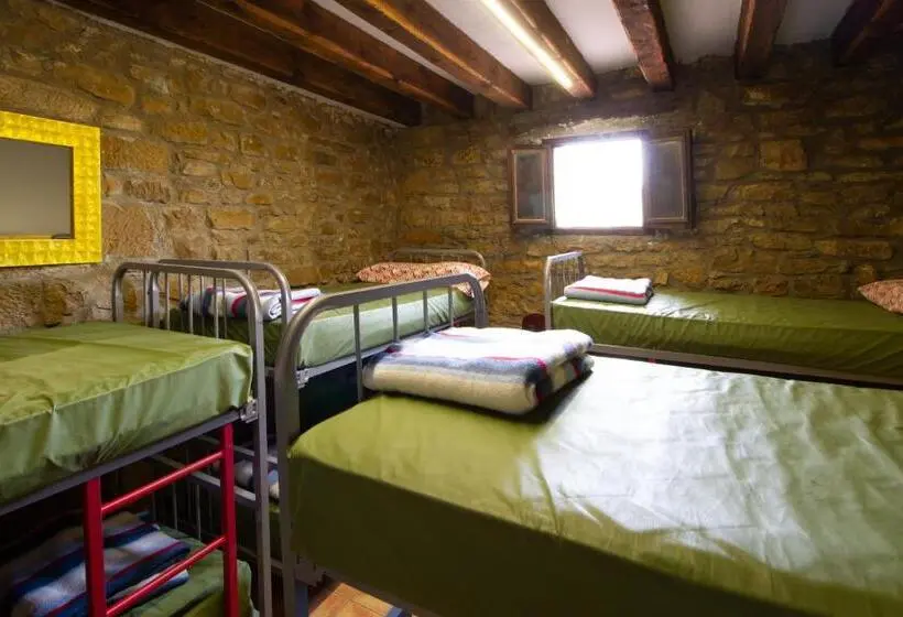 ルームシェアのワンベッド, La Pata De Oca Hostal Rural Y Albergue