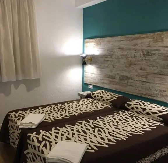 اتاق خانوادگی, Roomconcept Hostel