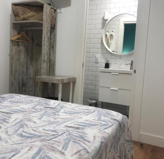 Номер Стандарт, Roomconcept Hostel