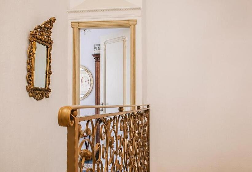 Вилла с 1 спальней и бассейном, Vila Caelus Masia Boutique