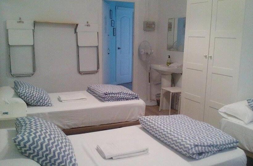 اتاق چهار تخته با دستشویی مشترک, Pensión Cádiz