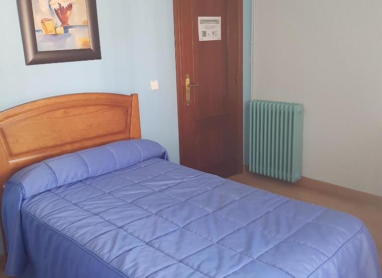 Номер Стандарт, Hostal La Parada