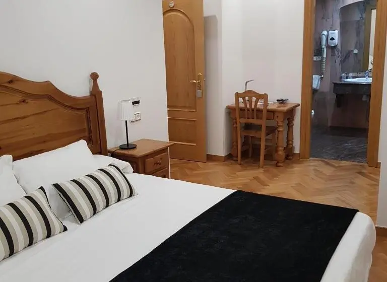 デラックスルーム, Hostal La Parada