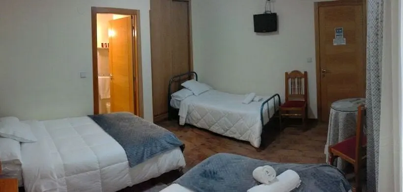 スタンダードトリプルルーム, Hostal Ponte Dos Santos