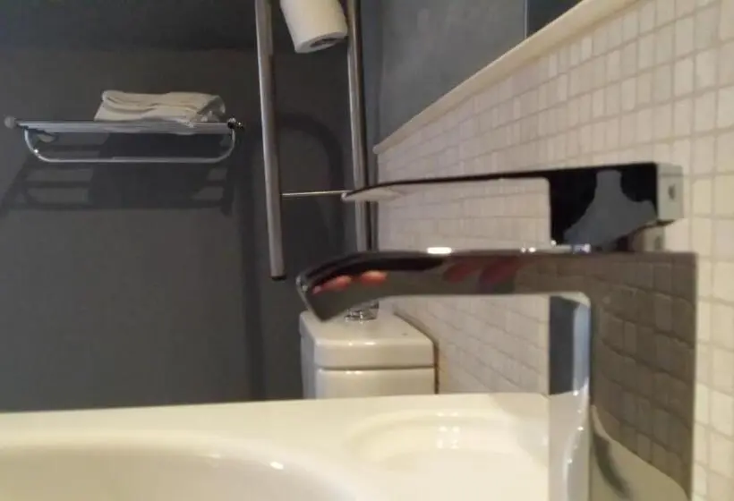 身障者適用スタンダードルーム, Sakura Vera