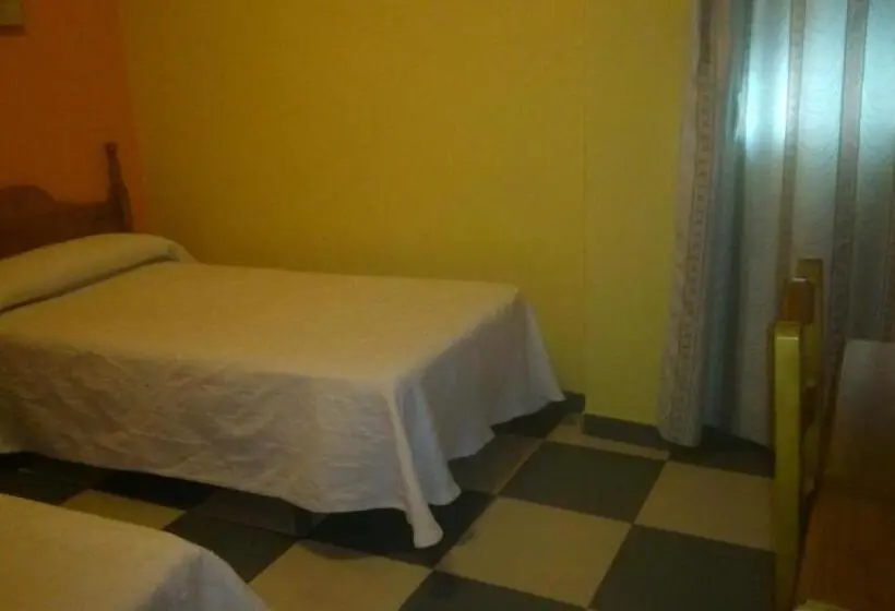 スタンダードルーム, Hostal El Camionero