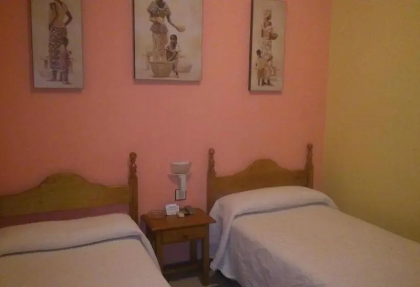 スタンダードルーム, Hostal El Camionero
