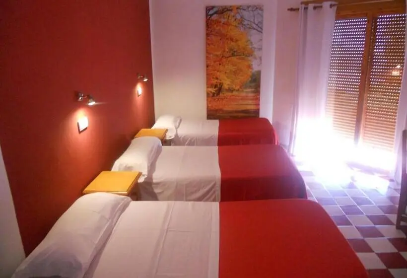 Triple Room Sea View, Hostal Puerto Beach