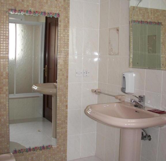 Номер Стандарт, Hostal Santa Marta Playa