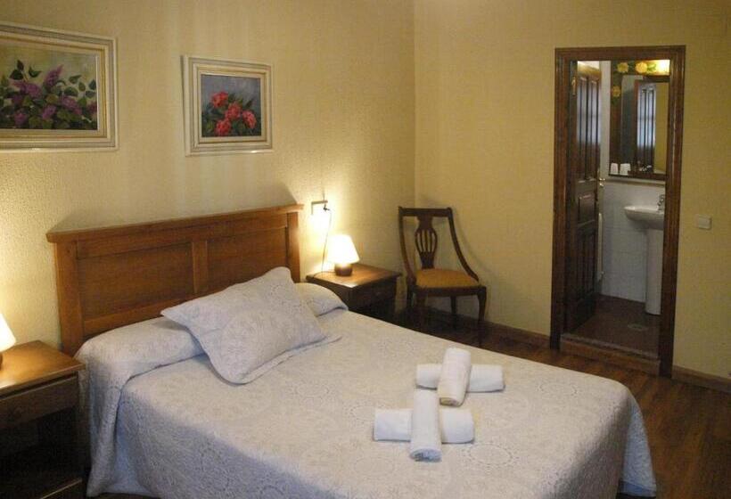 Номер Стандарт, Pensión Plaza Del Ayuntamiento