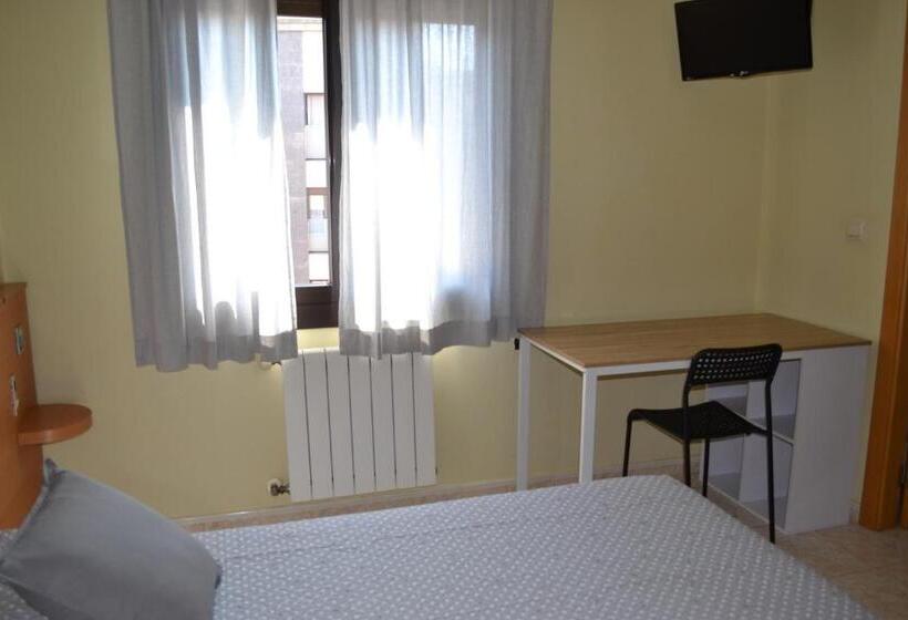 חדר סטנדרט יחיד, Hostal Bartis