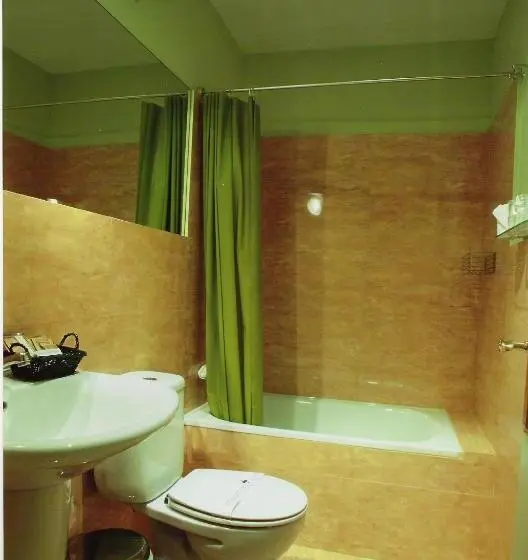 اتاق استاندارد, Hostal Fornos