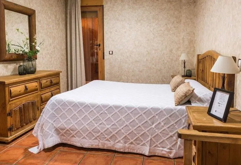 バスタブ付きスタンダードルーム, Hostal Restaurante Rijujama