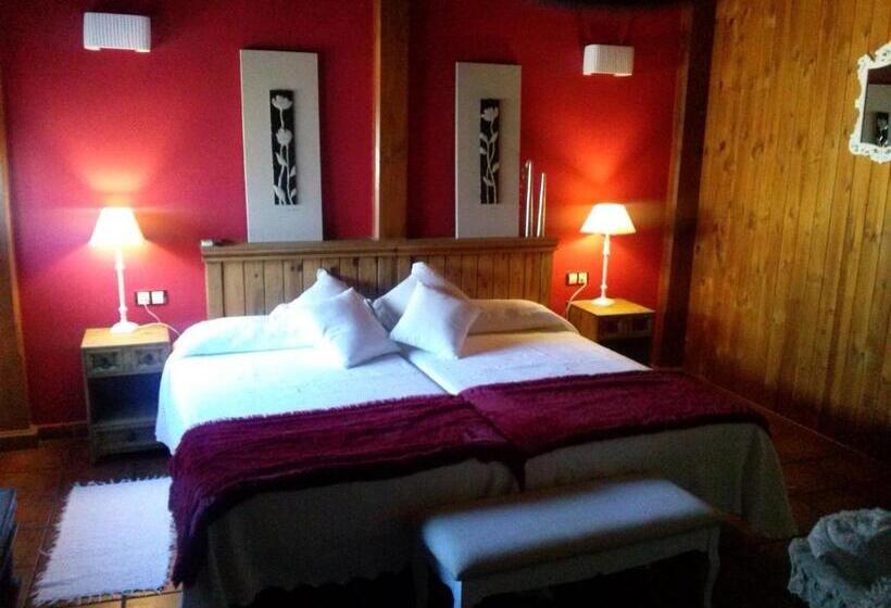 غرفة قياسية مزوَّدة بجاكوزي, Hostal Restaurante Rijujama