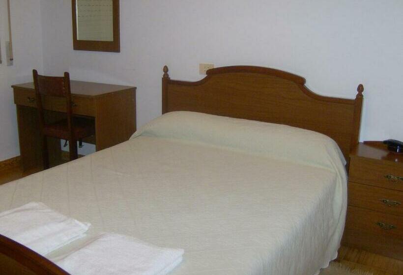 标准单人间, Pensión Monterredondo