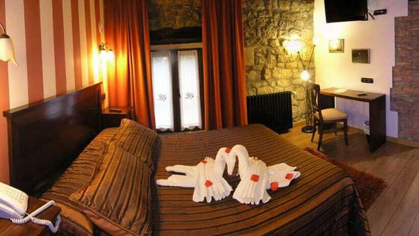 اتاق استاندارد چهار تخته, Posada La Victoria