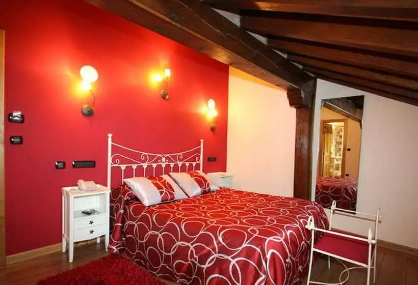 اتاق استاندارد چهار تخته, Posada La Victoria