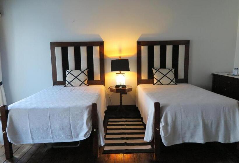 اتاق سوپریور با تخت بزرگ, Solar De Santa Maria