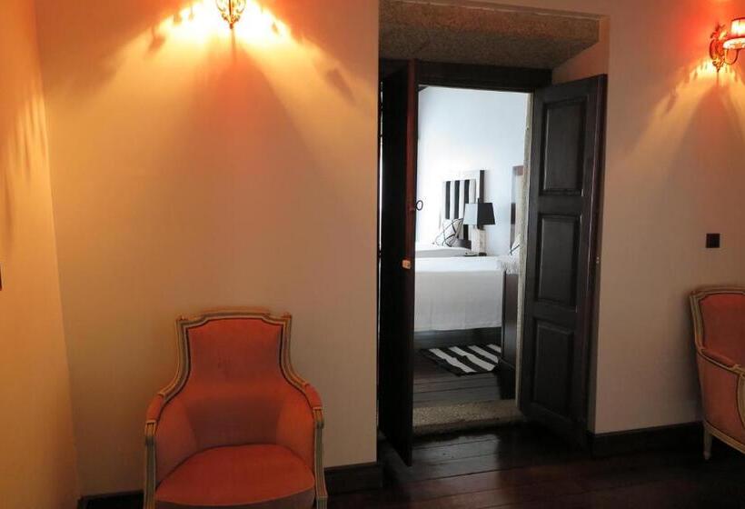 اتاق سوپریور با تخت بزرگ, Solar De Santa Maria