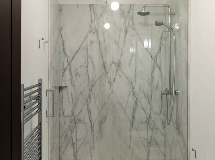 标准间, Casa De Santa Cruz