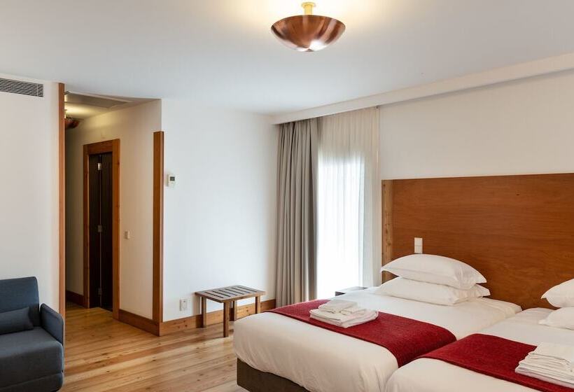 标准间, Casa De Santa Cruz