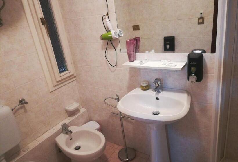 豪华房间, Le Camille Ristorante Pizzeria & Locanda