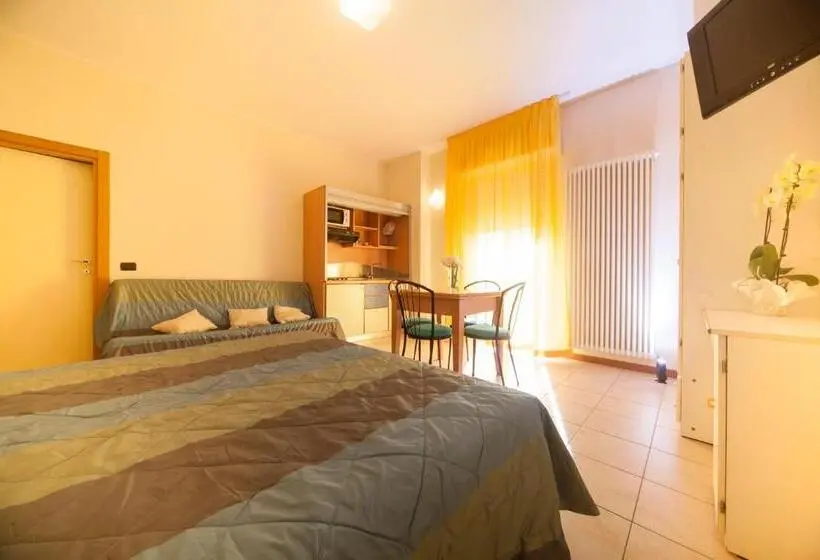استودیوی استاندارد, Residence Il Capodoglio