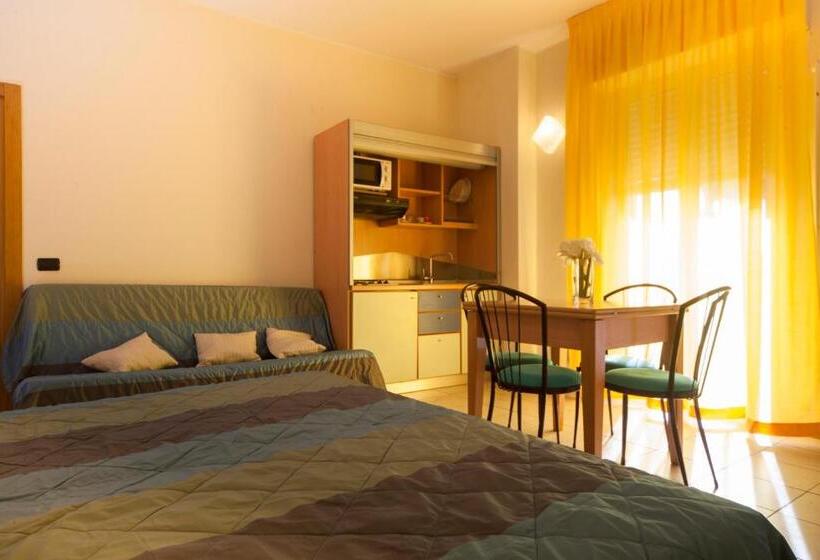 استودیوی استاندارد, Residence Il Capodoglio