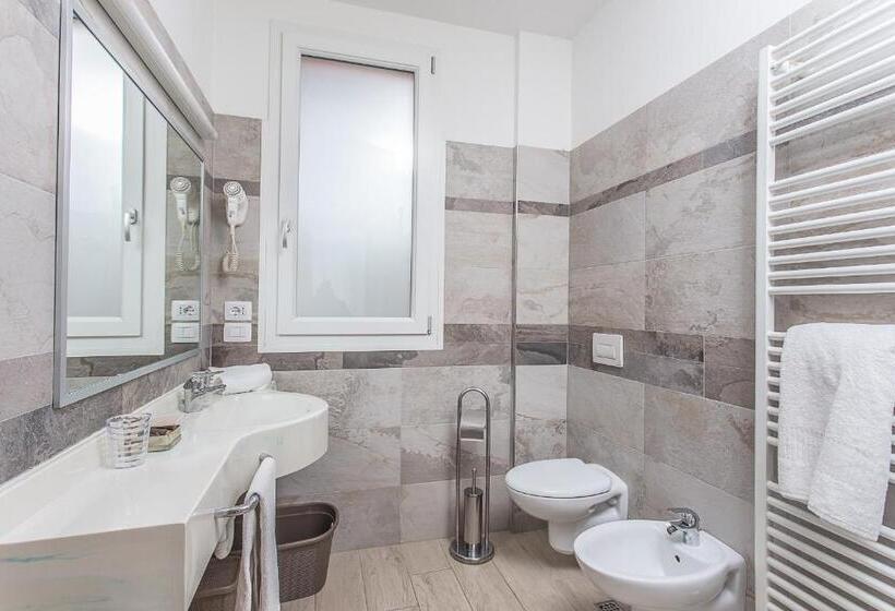 低层单卧公寓, Residence Jamaica