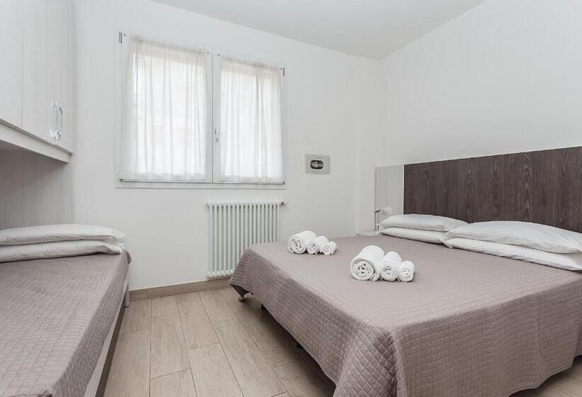 低层单卧公寓, Residence Jamaica