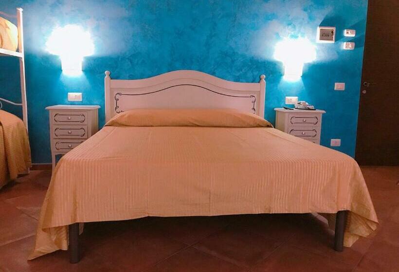 マウンテンビュースタンダードルーム, Agriturismo Ciociaro  Il Colle  Hotel Ristorante