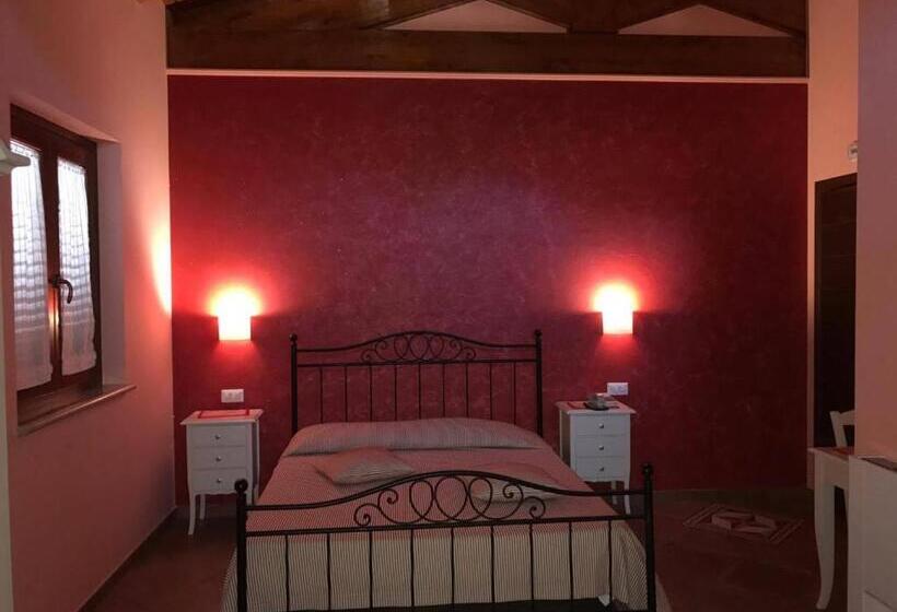 テラス付きスタンダードルーム, Agriturismo Ciociaro  Il Colle  Hotel Ristorante