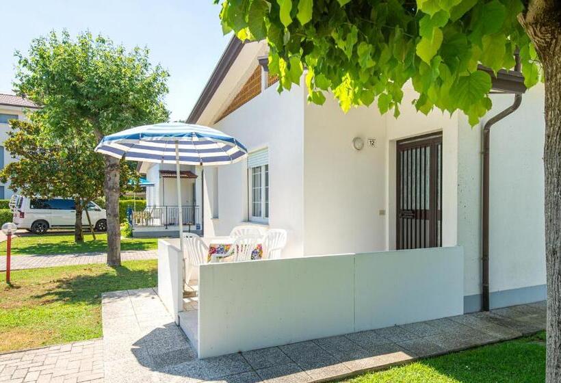 آپارتمان 1 خوابه با چشم‌انداز باغ, Margherita Family Apartments