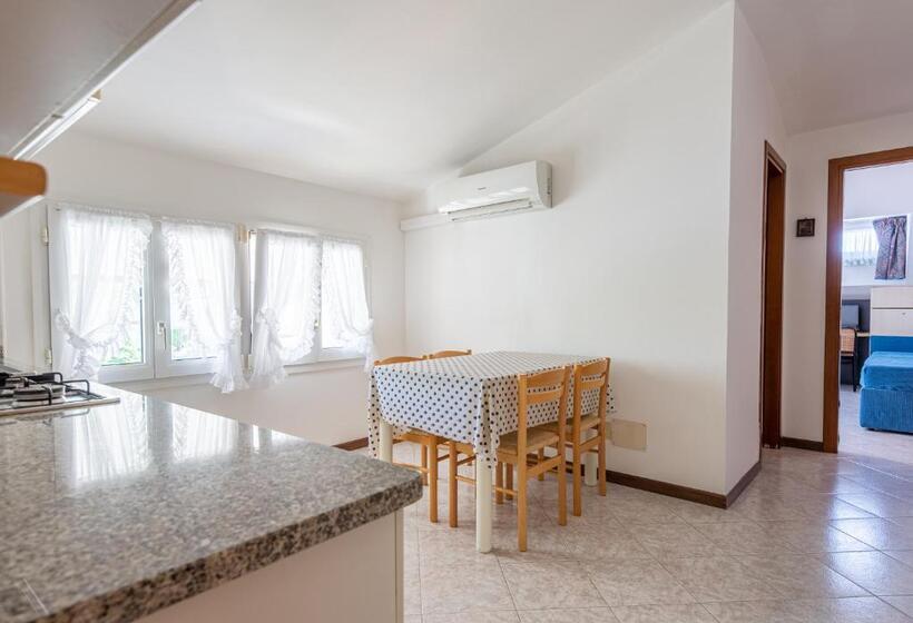 آپارتمان 1 خوابه با تراس, Margherita Family Apartments