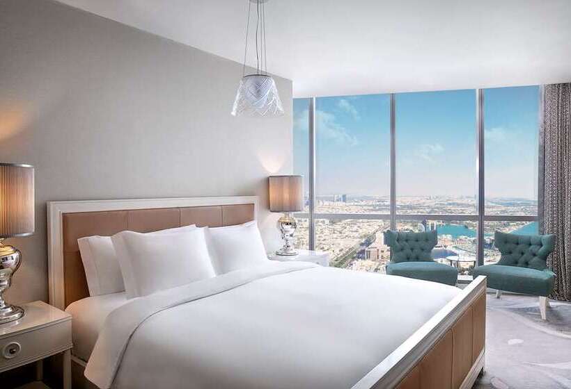 اتاق استاندارد با تخت بزرگ, Hilton Beirut Downtown