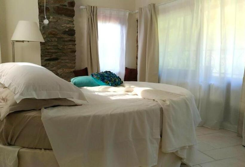 バスタブ付きスタンダードルーム, La Pecora Nera