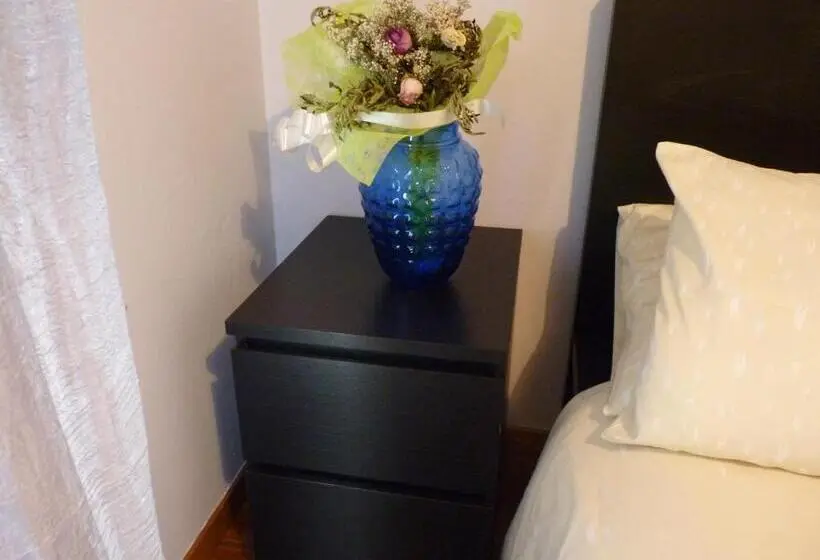 استودیوی استاندارد, Residence Costablu