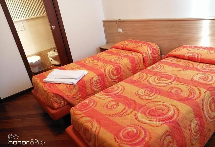 Номер Стандарт Вид на Сад, Agriturismo Antica Pieve