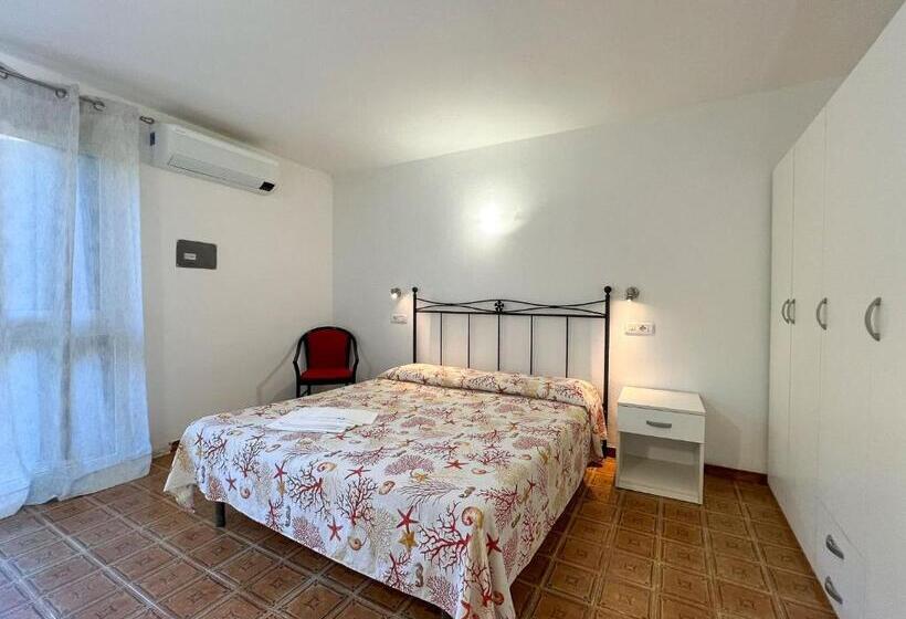 패밀리 아파트, Mandel Club