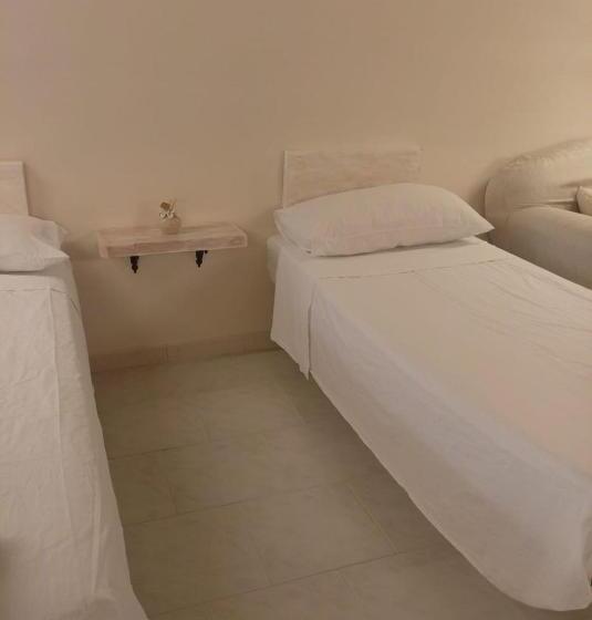 Семейный Номер, Residenza L'orologio