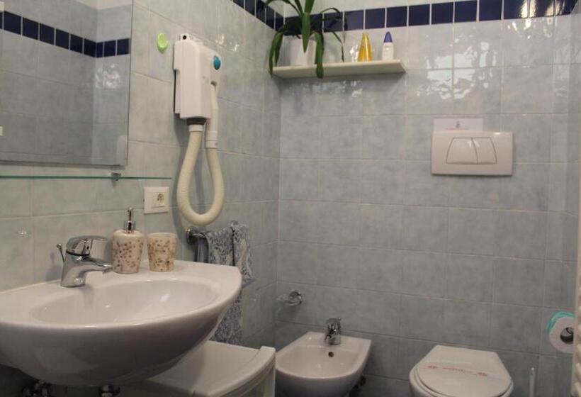 Apartamento 1 Dormitório, Residence Veliero