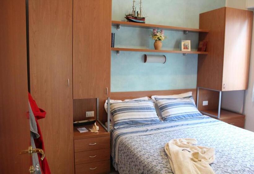 Апартаменты 1 Спальня, Residence Veliero