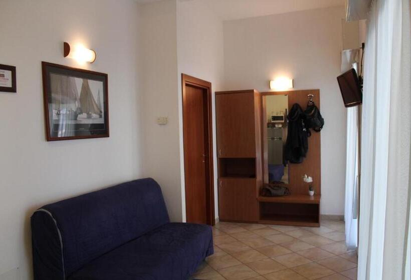 Apartamento 1 Dormitório, Residence Veliero