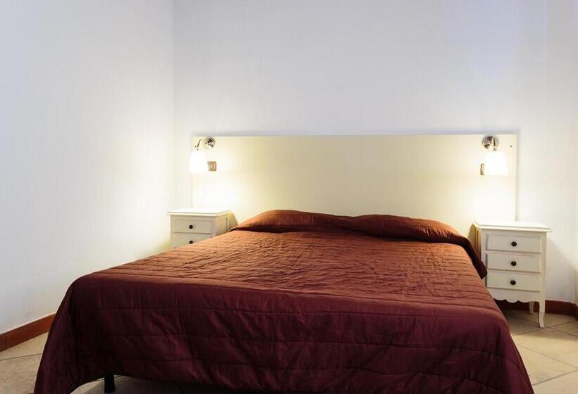 带1个卧室的带阳台的公寓, Il Doccino